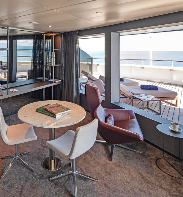 Separate Lounge